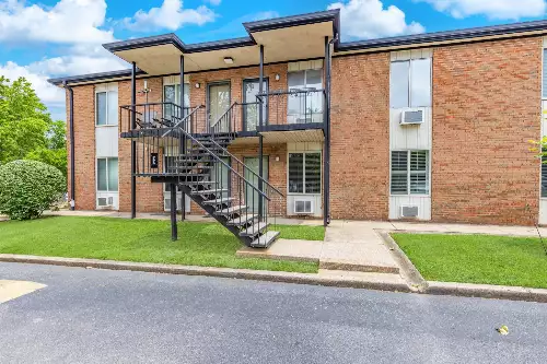 2601 Hillsboro Pike, Nashville, TN  37212