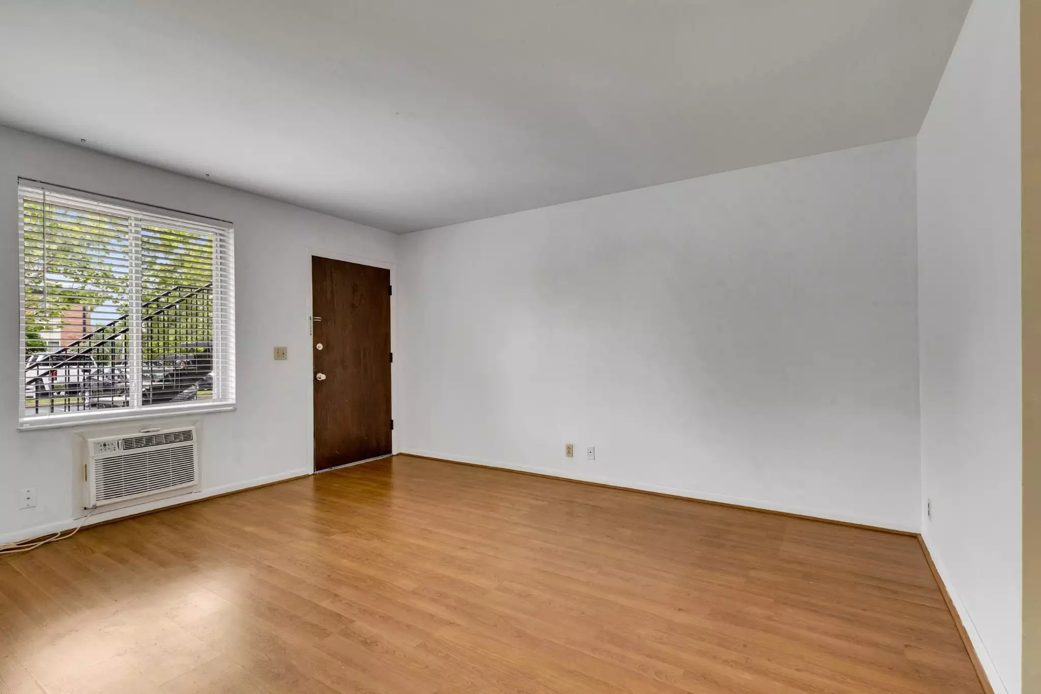 2601 Hillsboro Pike, Nashville, TN  37212