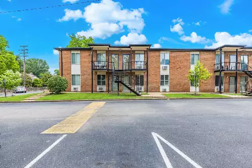 2601 Hillsboro Pike, Nashville, TN  37212