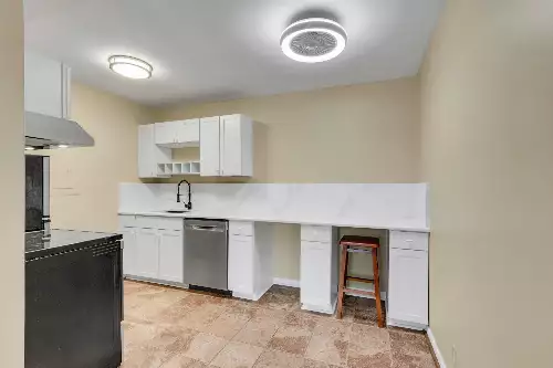 2601 Hillsboro Pike, Nashville, TN  37212