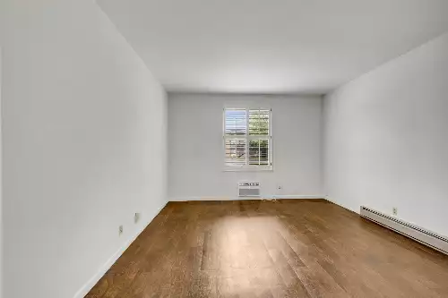 2601 Hillsboro Pike, Nashville, TN  37212