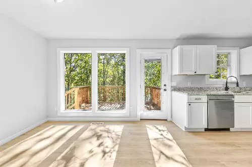 8240 Charlie Brown Rd, Centerville, TN  37033