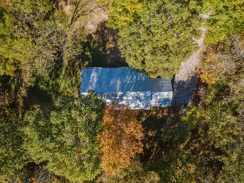 8240 Charlie Brown Rd, Centerville, TN  37033