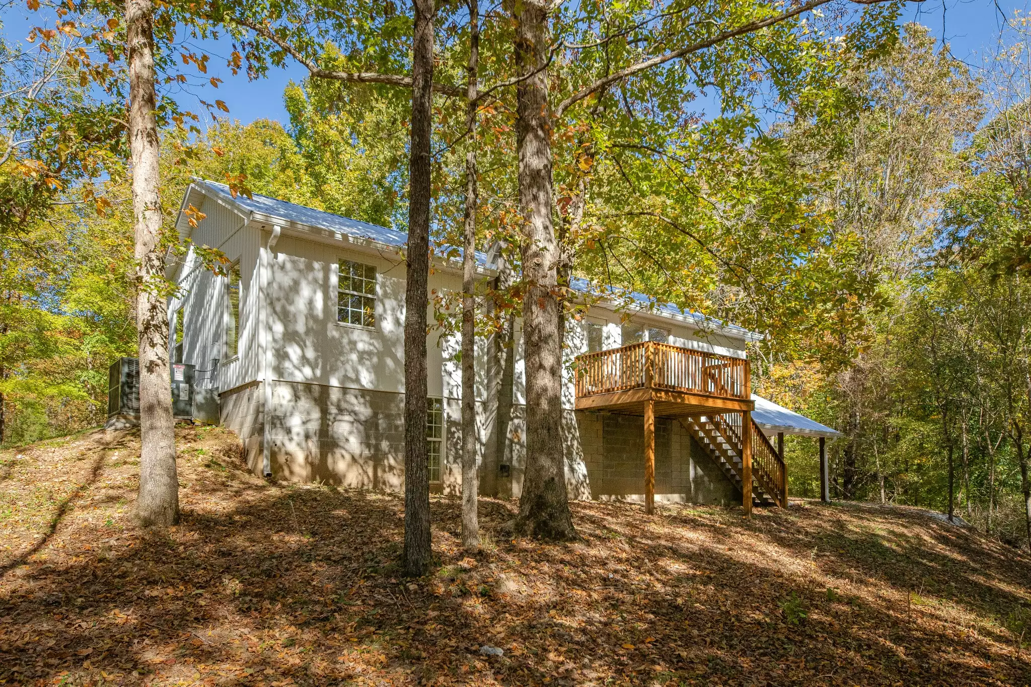 8240 Charlie Brown Rd, Centerville, TN  37033