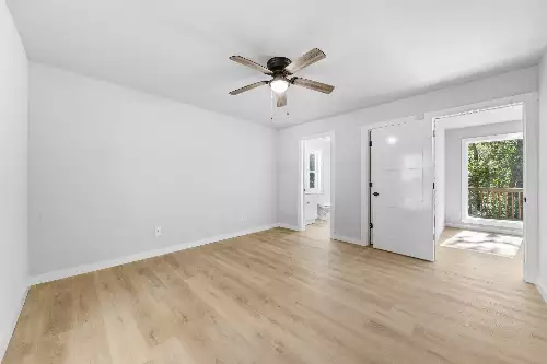 8240 Charlie Brown Rd, Centerville, TN  37033