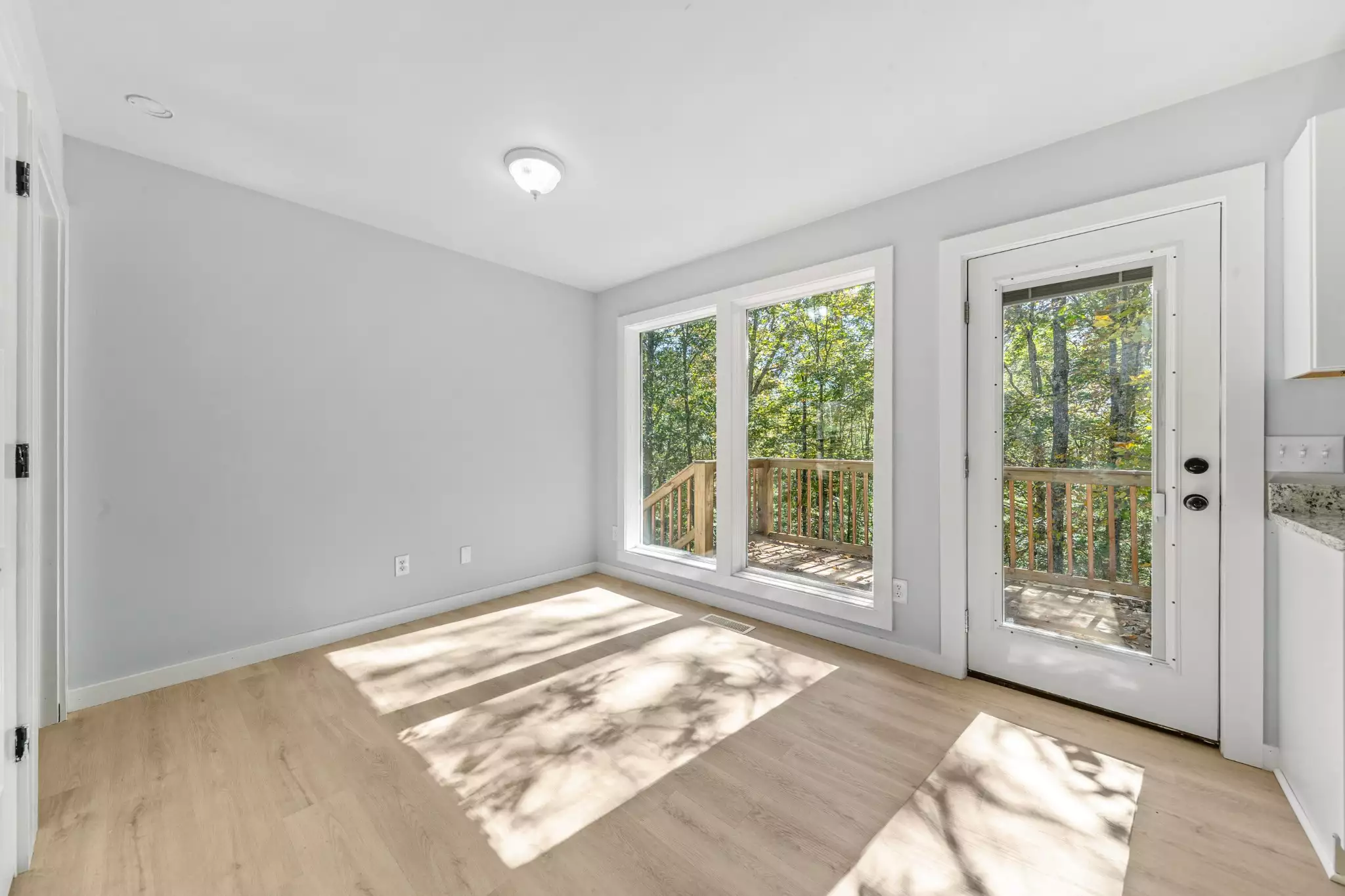 8240 Charlie Brown Rd, Centerville, TN  37033