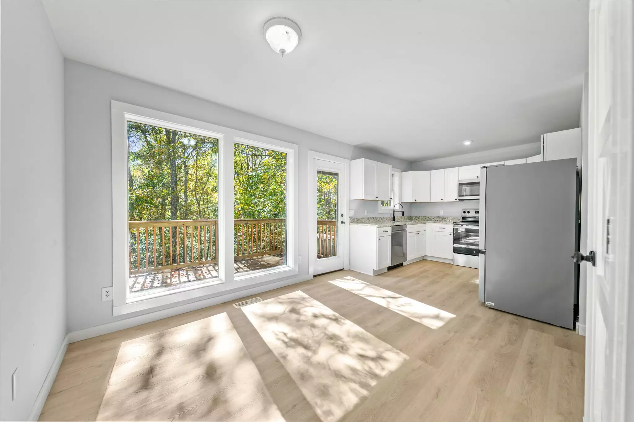 8240 Charlie Brown Rd, Centerville, TN  37033