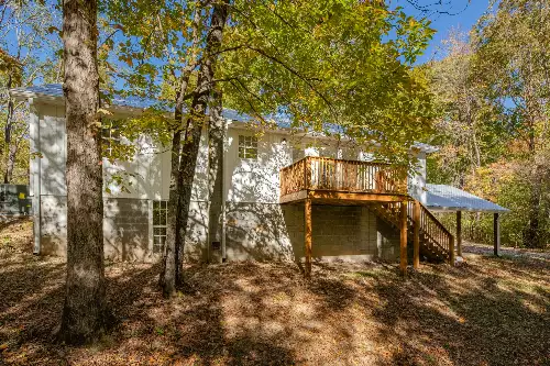 8240 Charlie Brown Rd, Centerville, TN  37033