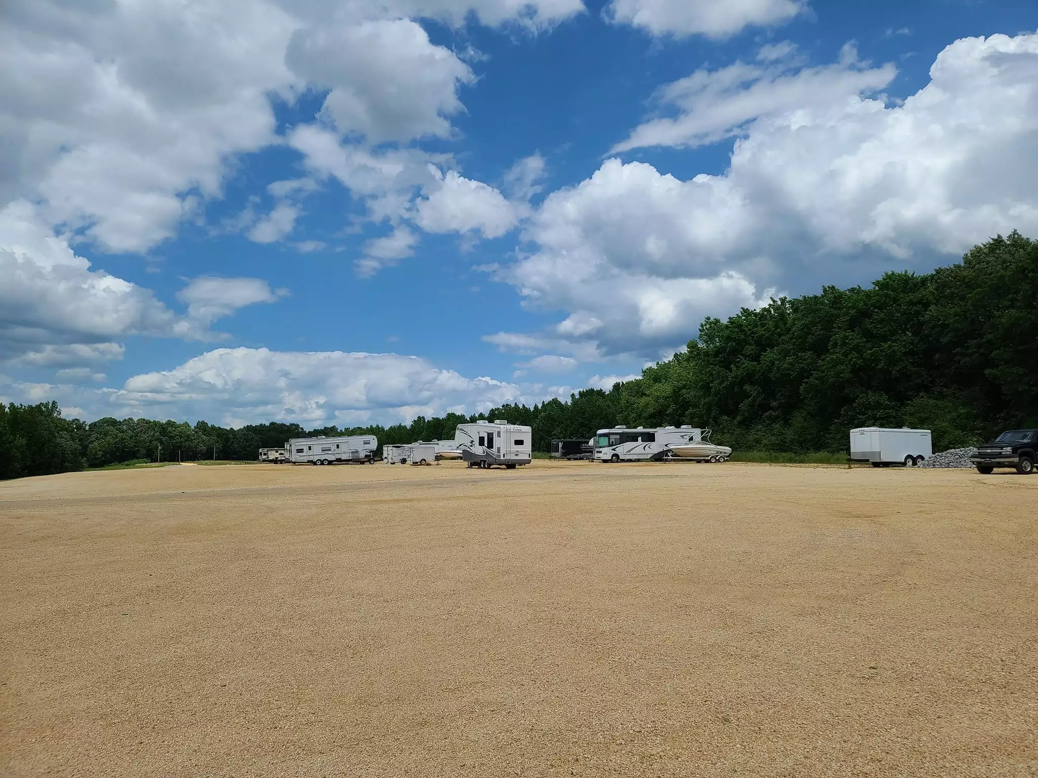 368 Duck Blind Rd, Clifton, TN  38425