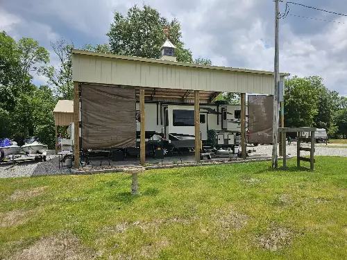 368 Duck Blind Rd, Clifton, TN  38425