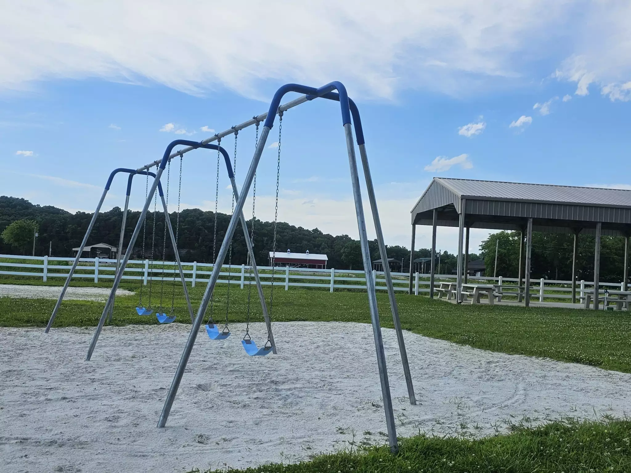 368 Duck Blind Rd, Clifton, TN  38425