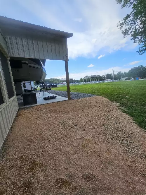 368 Duck Blind Rd, Clifton, TN  38425