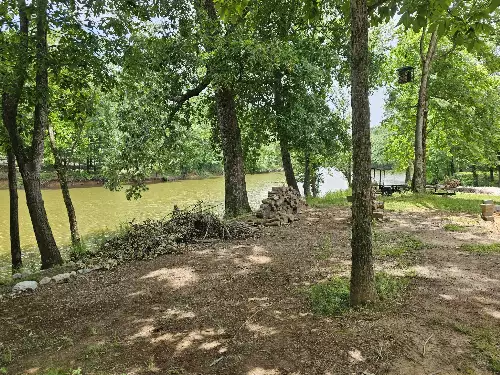 368 Duck Blind Rd, Clifton, TN  38425