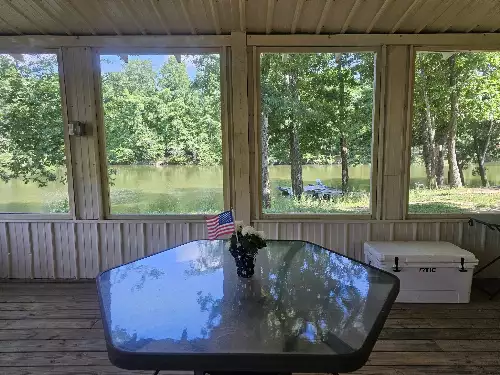 368 Duck Blind Rd, Clifton, TN  38425