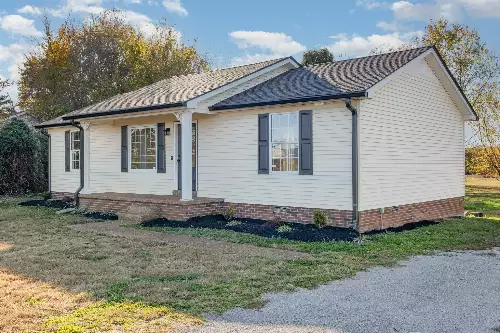 645 Airport Rd, Portland, TN  37148