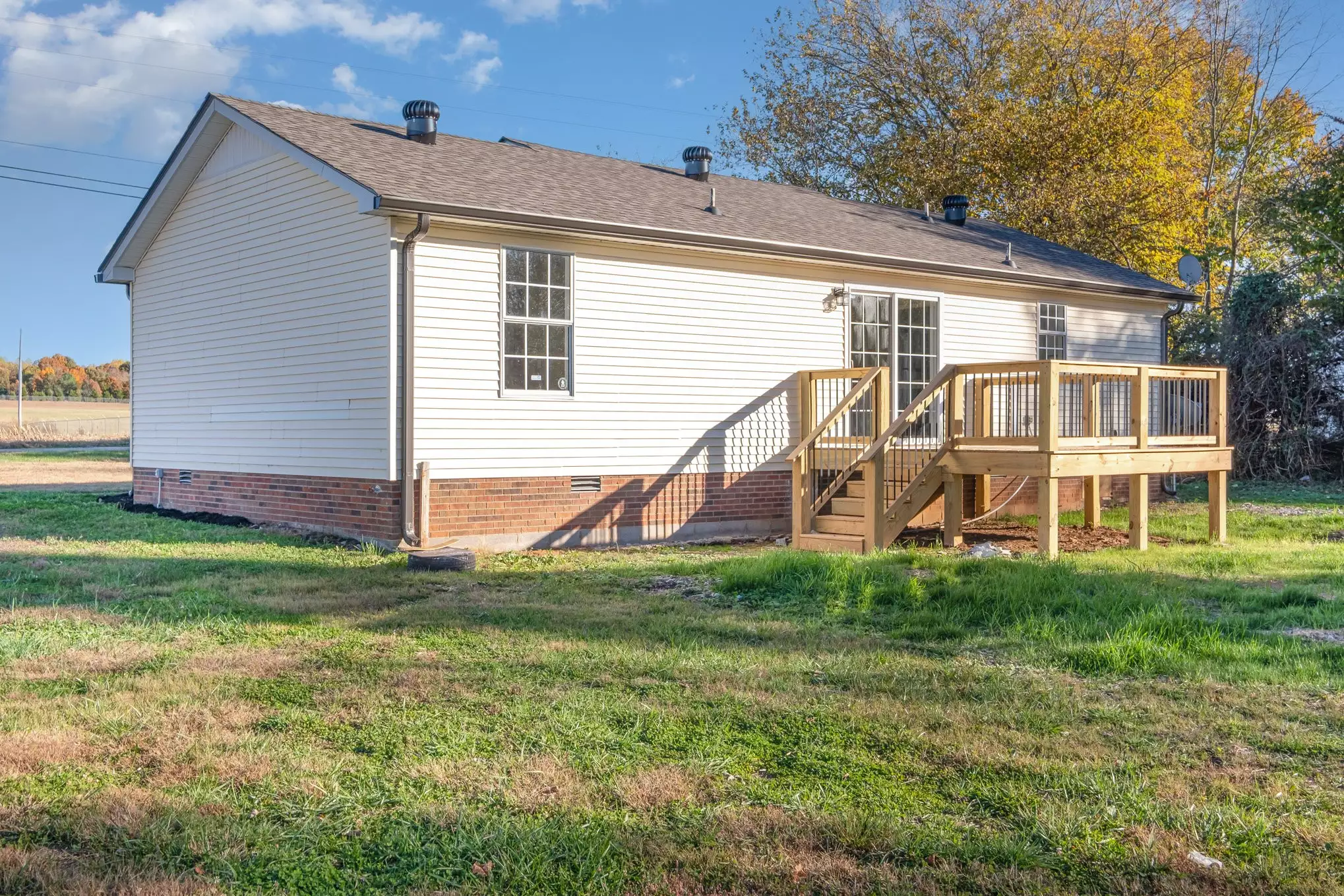 645 Airport Rd, Portland, TN  37148