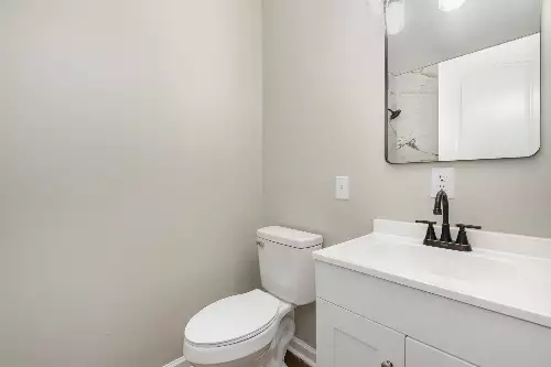 645 Airport Rd, Portland, TN  37148