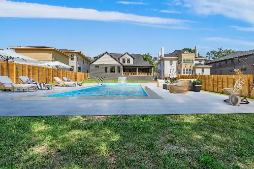 917 Kirkwood Ave, Nashville, TN  37204