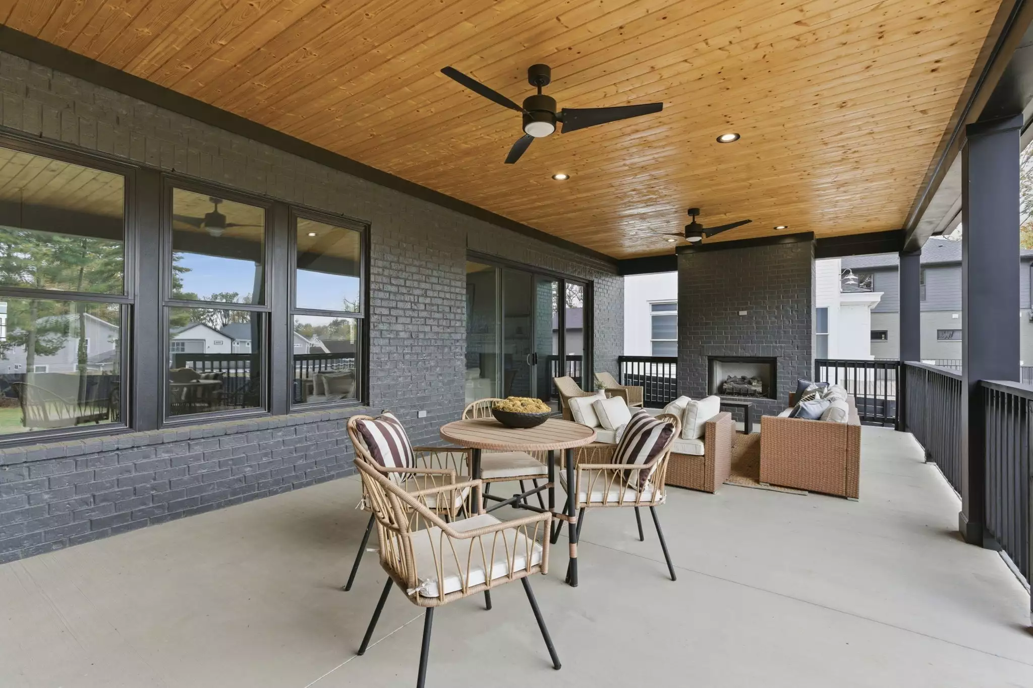 917 Kirkwood Ave, Nashville, TN  37204