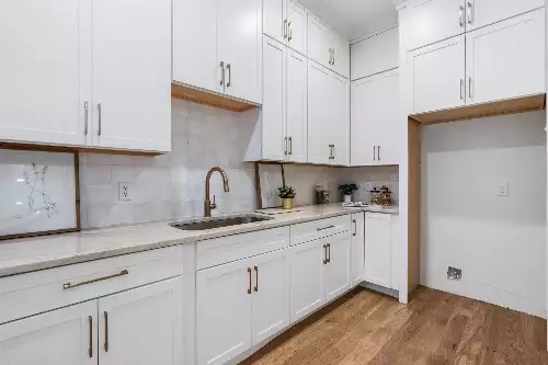 917 Kirkwood Ave, Nashville, TN  37204