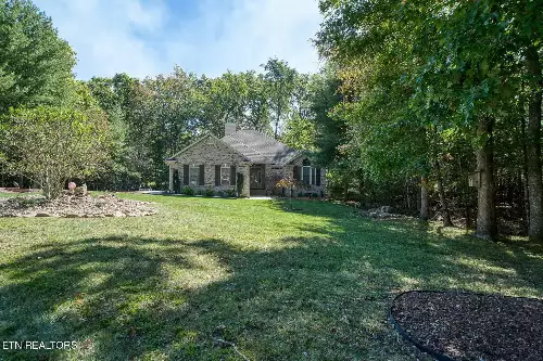 14 Holly Court, Crossville, TN  38558