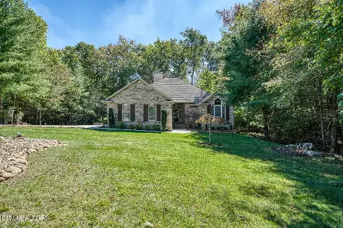 14 Holly Court, Crossville, TN  38558