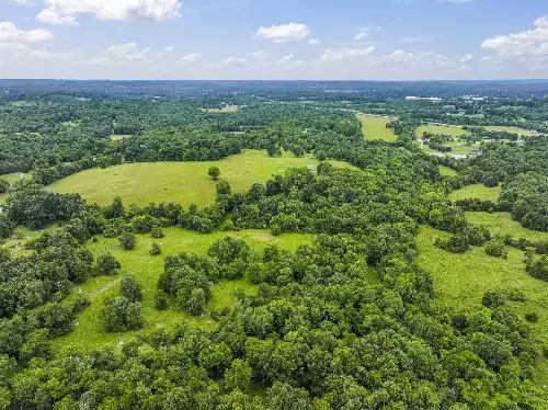 439 Philippi Road, Wartrace, TN  37183