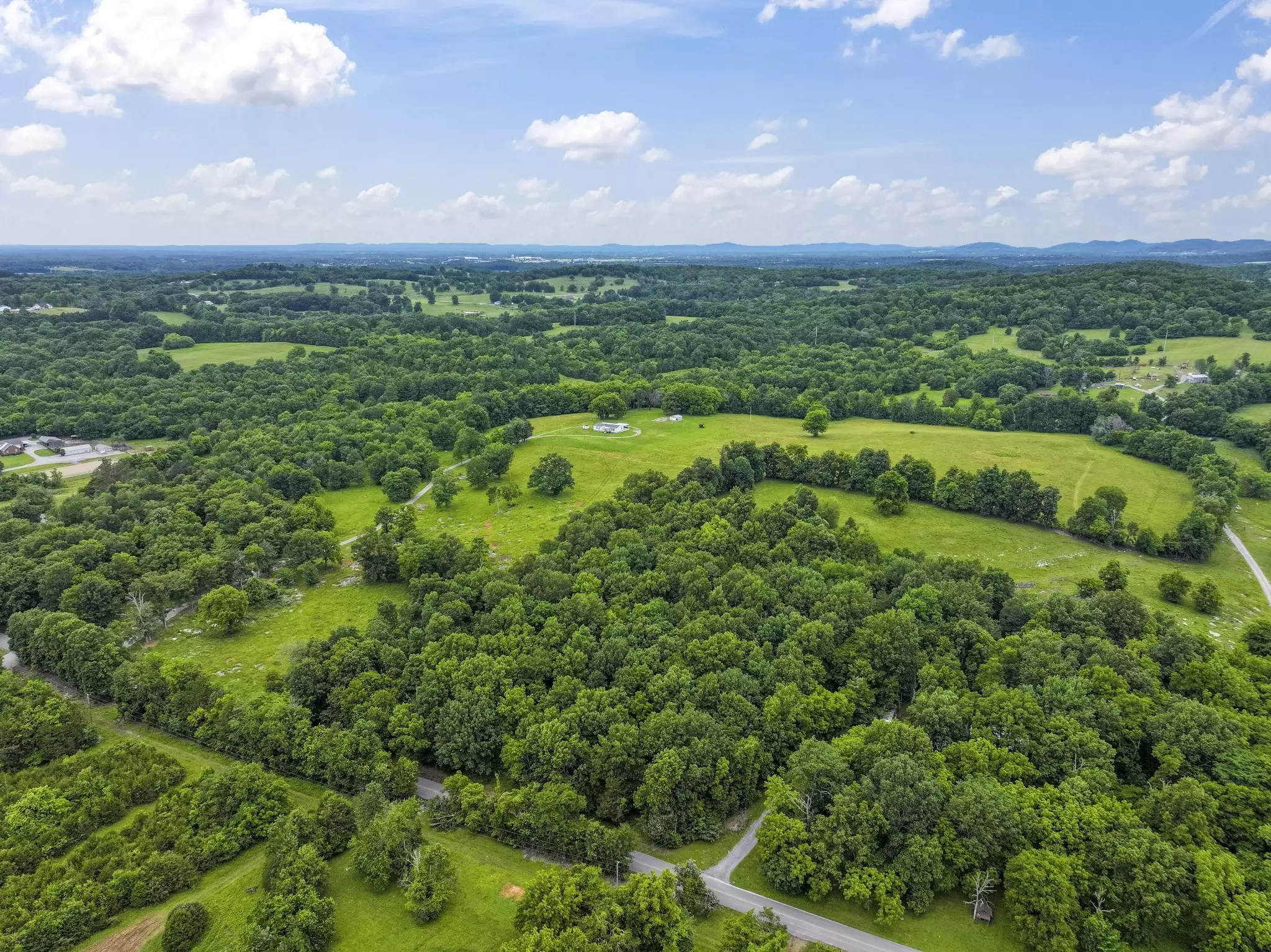 439 Philippi Road, Wartrace, TN  37183