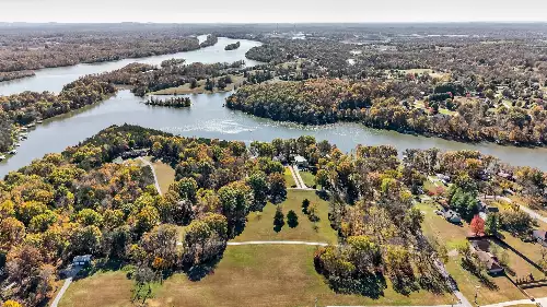 S Wrights Lane, Gallatin, TN  37066