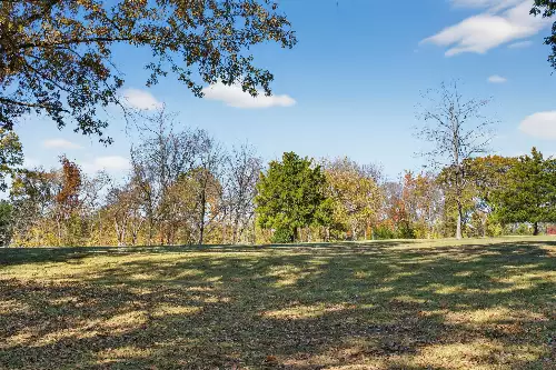 S Wrights Lane, Gallatin, TN  37066