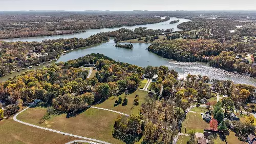 S Wrights Lane, Gallatin, TN  37066