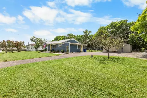 294 McDale Rd, Shelbyville, TN  37160