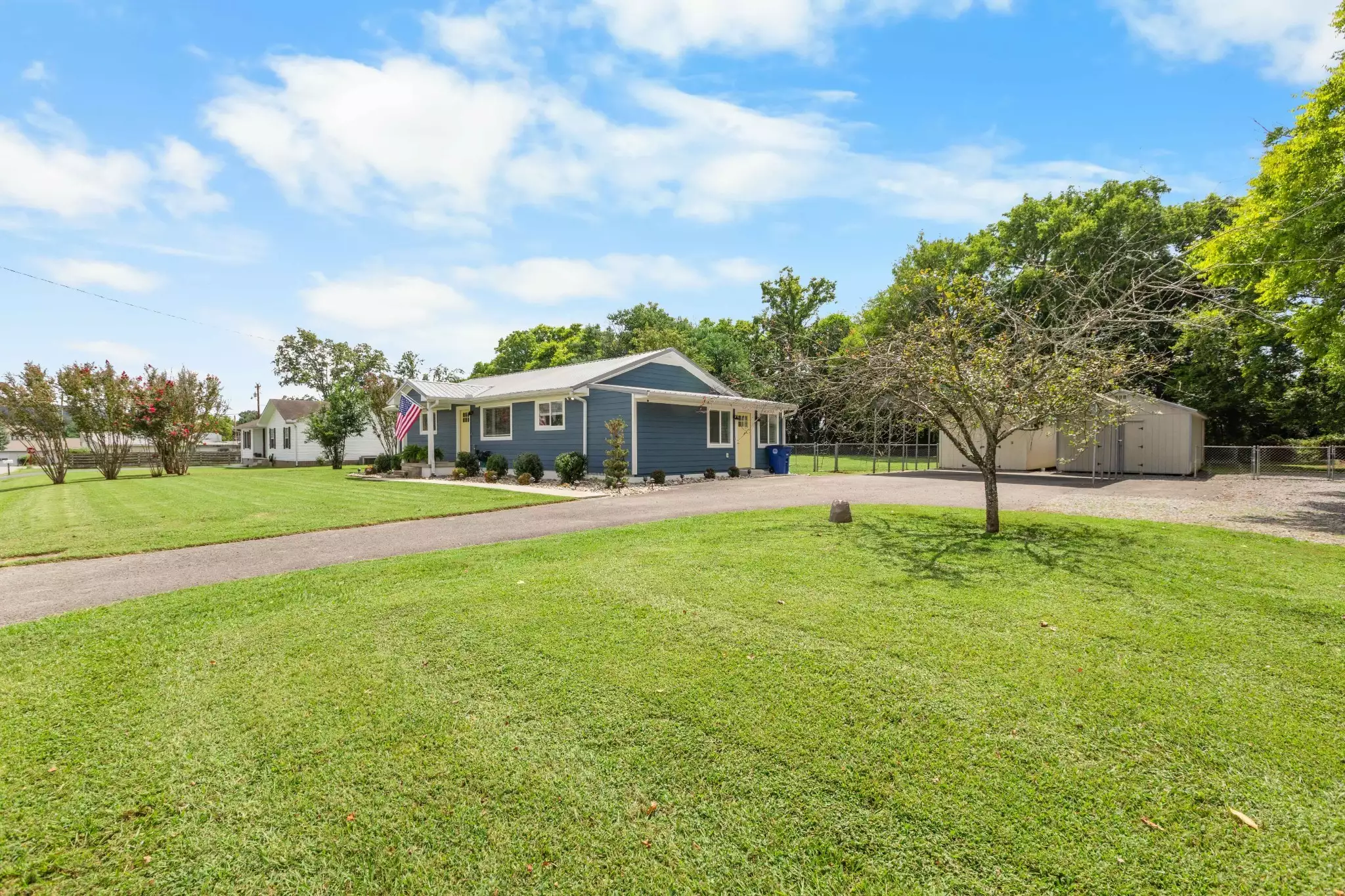 294 McDale Rd, Shelbyville, TN  37160