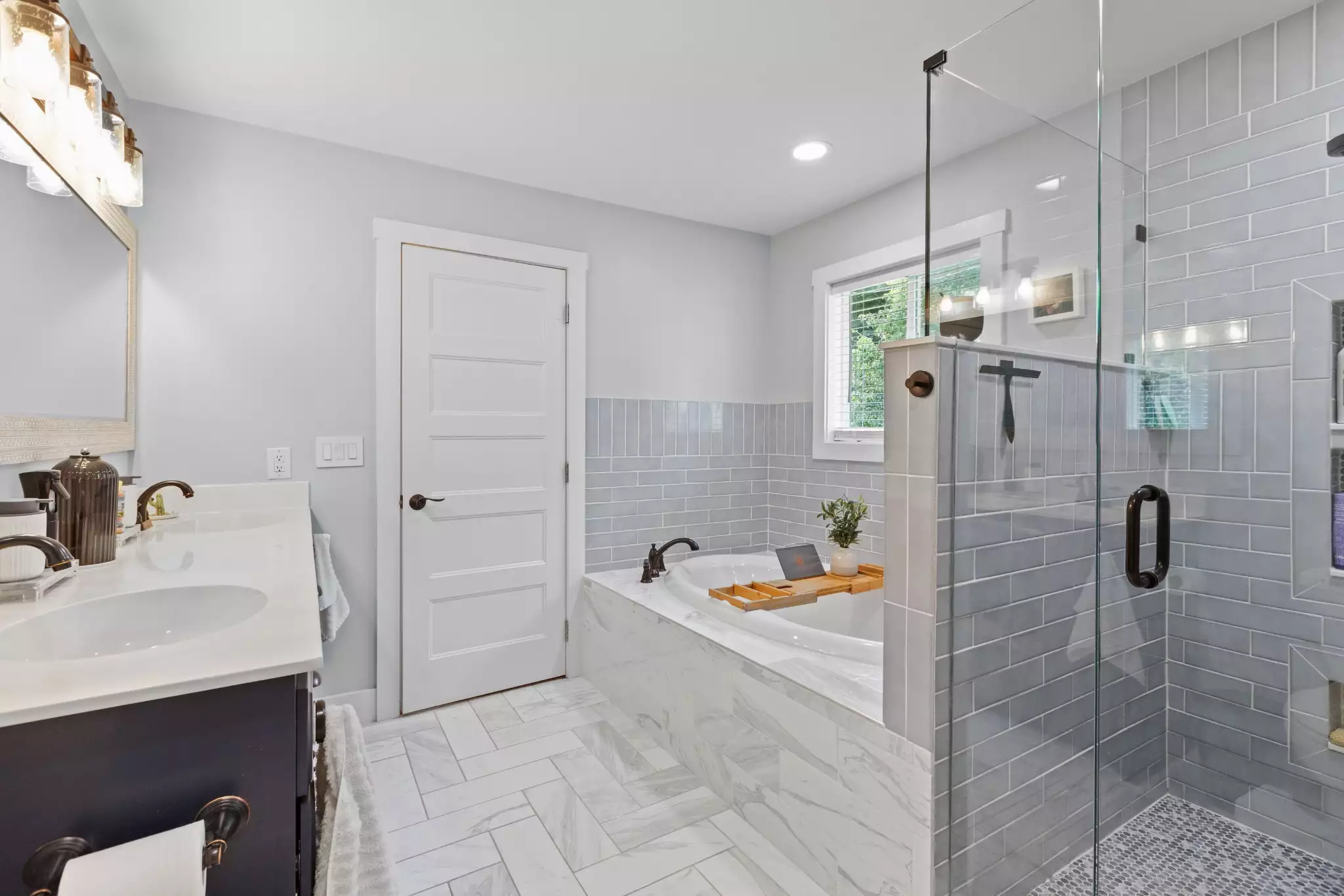 294 McDale Rd, Shelbyville, TN  37160