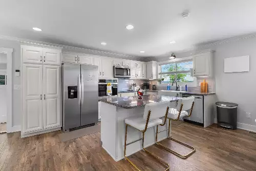 294 McDale Rd, Shelbyville, TN  37160