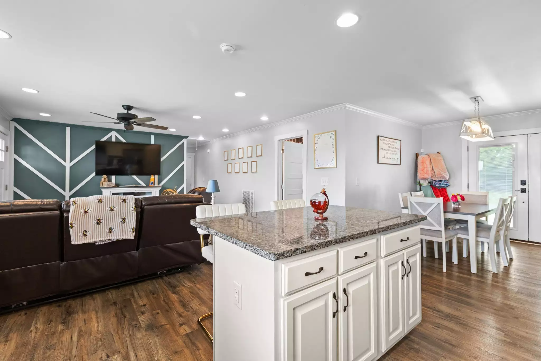 294 McDale Rd, Shelbyville, TN  37160