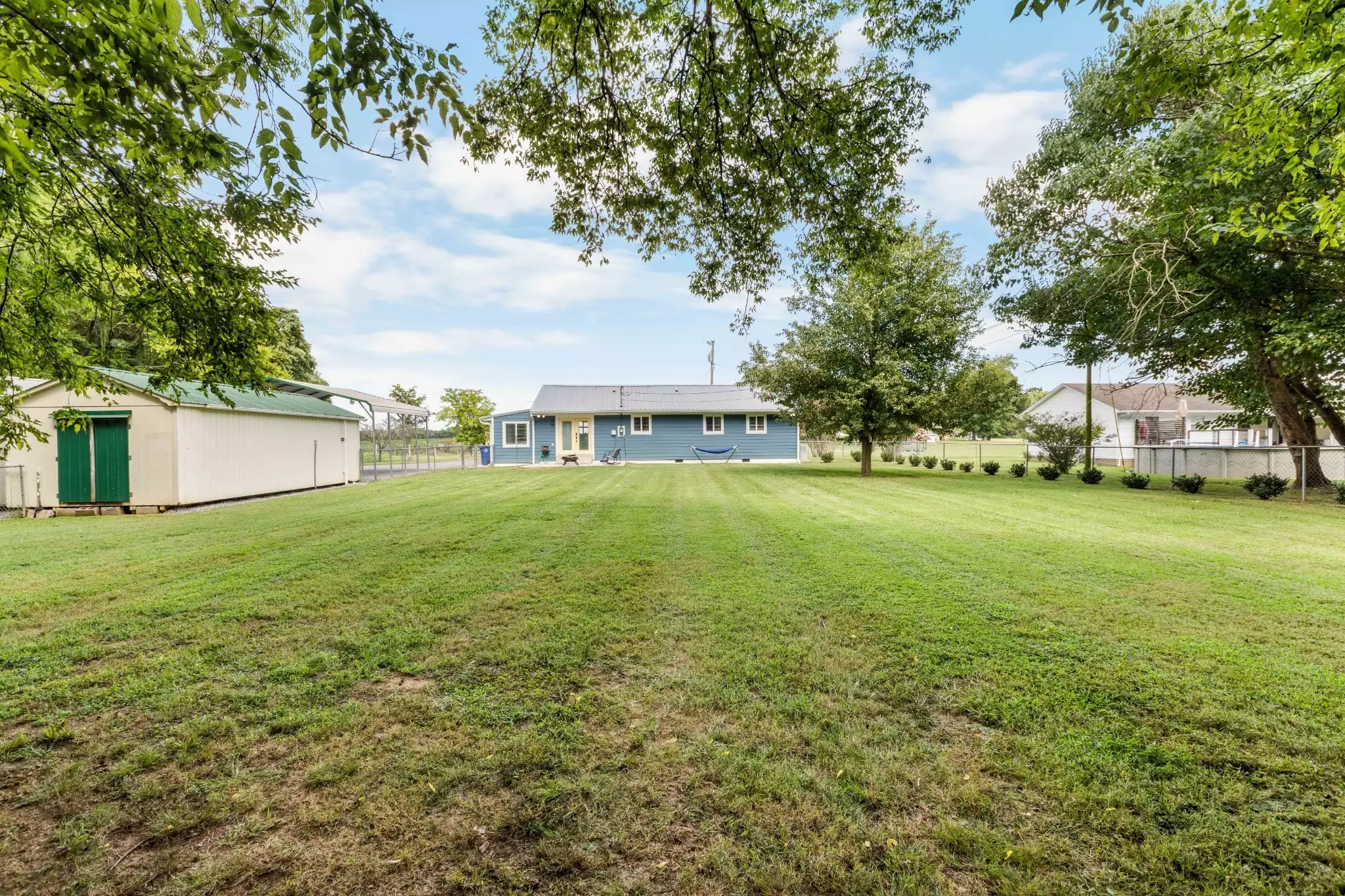 294 McDale Rd, Shelbyville, TN  37160