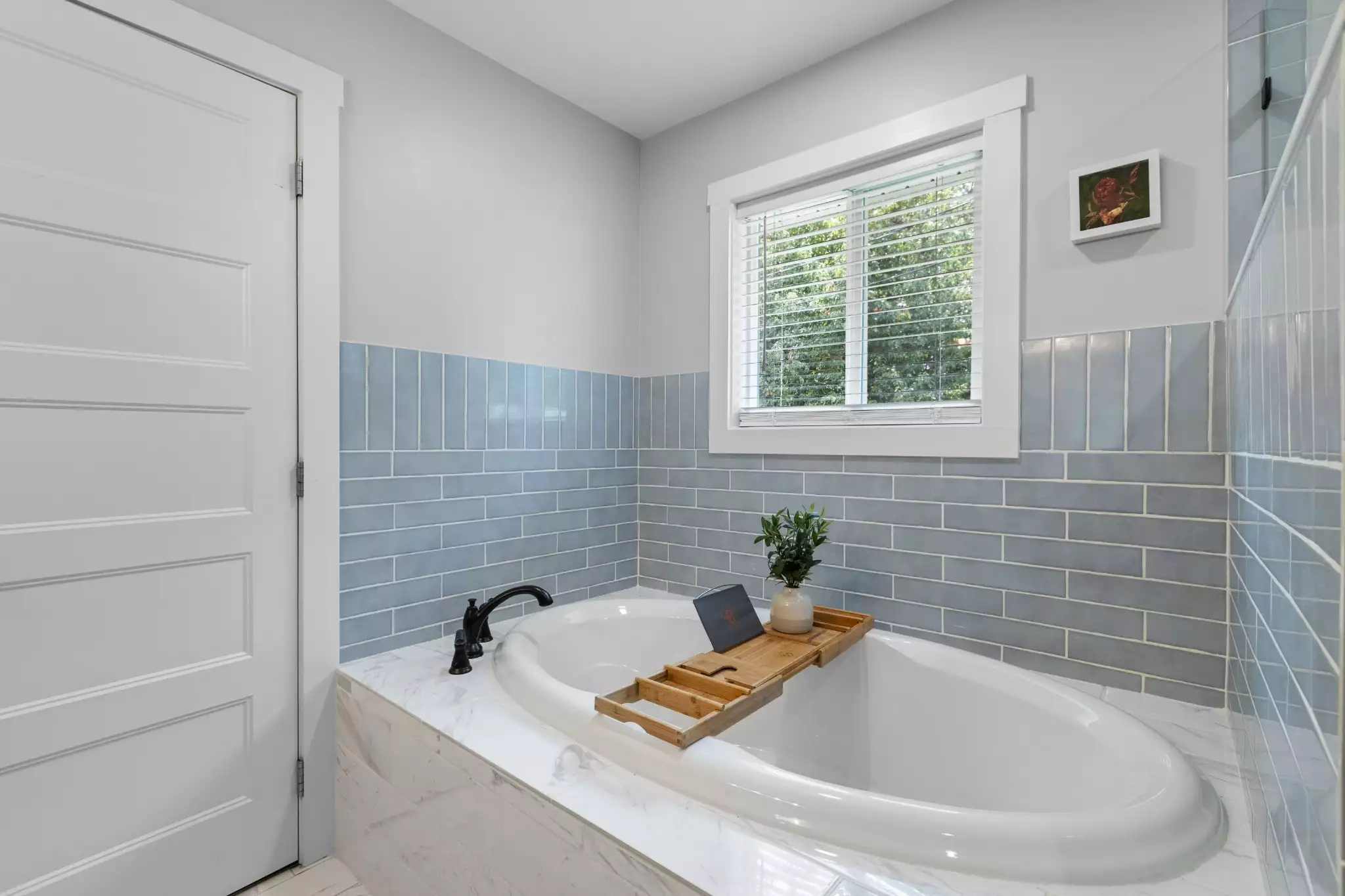 294 McDale Rd, Shelbyville, TN  37160