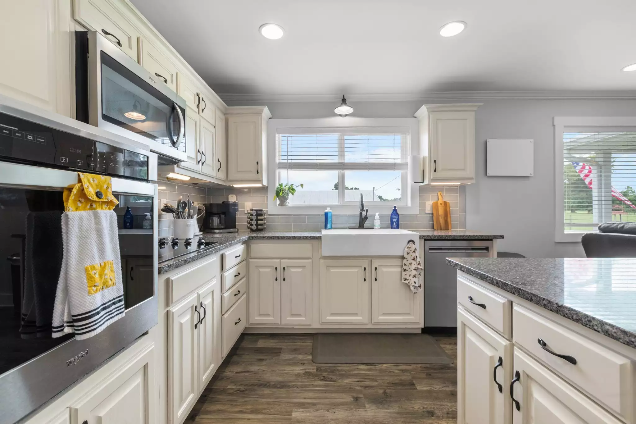 294 McDale Rd, Shelbyville, TN  37160