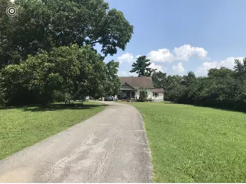 1023 Hartsville Pike, Gallatin, TN  37066
