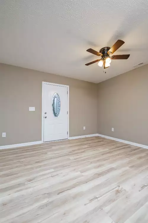 190 Himes Ln, Tullahoma, TN  37388