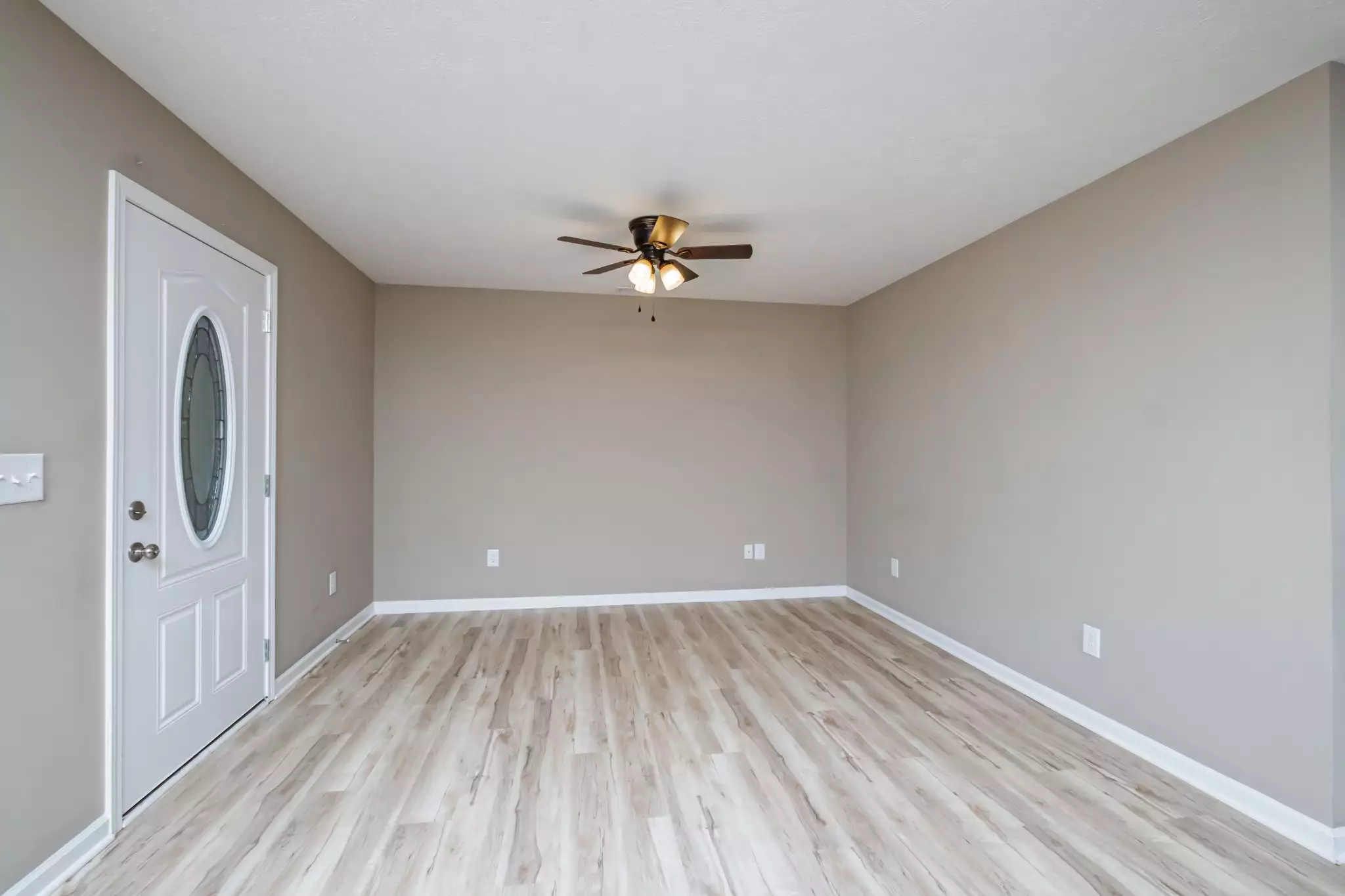 190 Himes Ln, Tullahoma, TN  37388