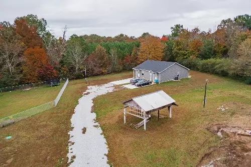 190 Himes Ln, Tullahoma, TN  37388