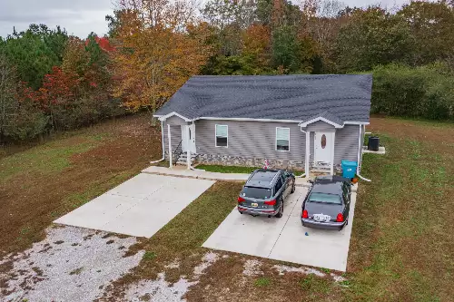 190 Himes Ln, Tullahoma, TN  37388