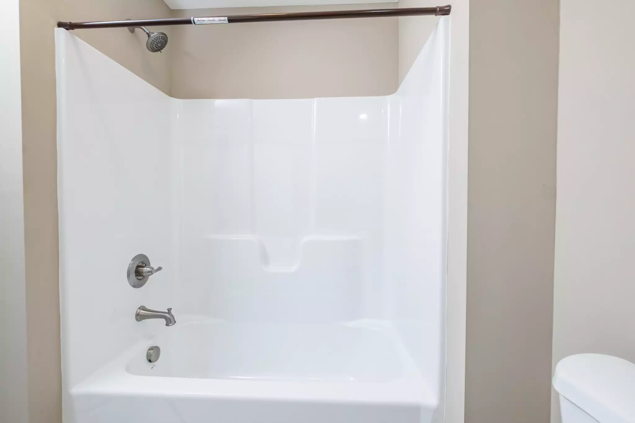 190 Himes Ln, Tullahoma, TN  37388