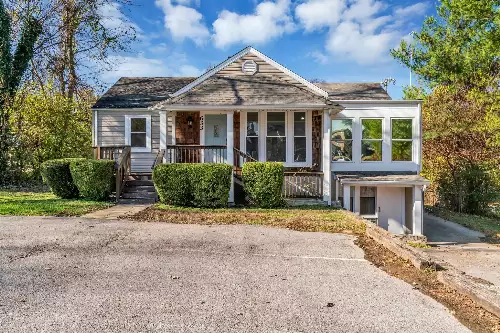 633 W Iris Dr, Nashville, TN  37204