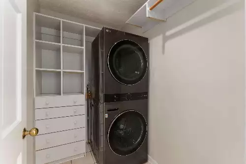 8475 McCrory Ln, Nashville, TN  37221