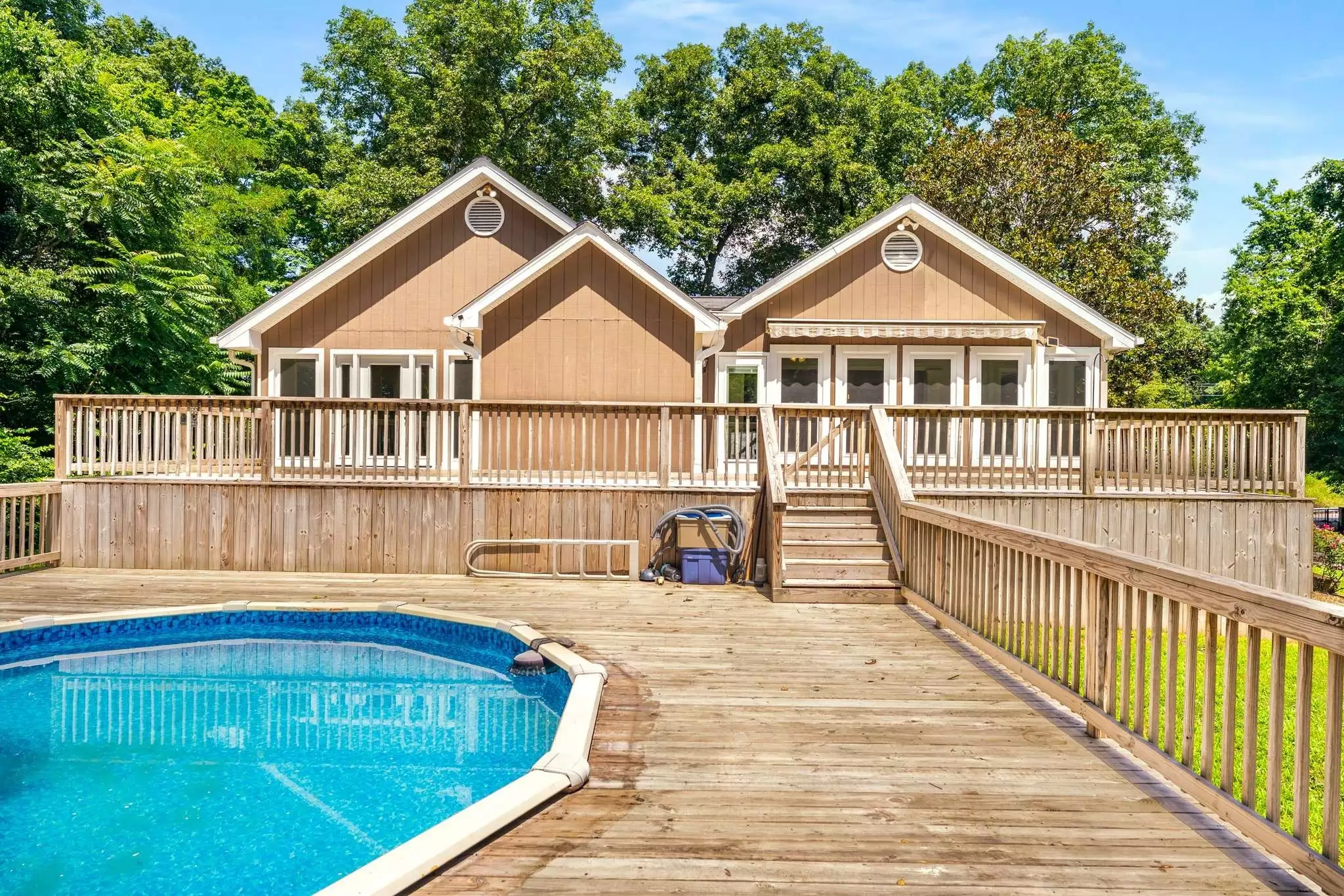 8475 McCrory Ln, Nashville, TN  37221