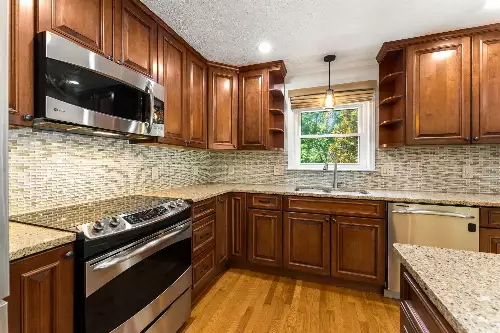 8475 McCrory Ln, Nashville, TN  37221