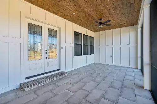 763 Thompson Creek Rd, Shelbyville, TN  37160